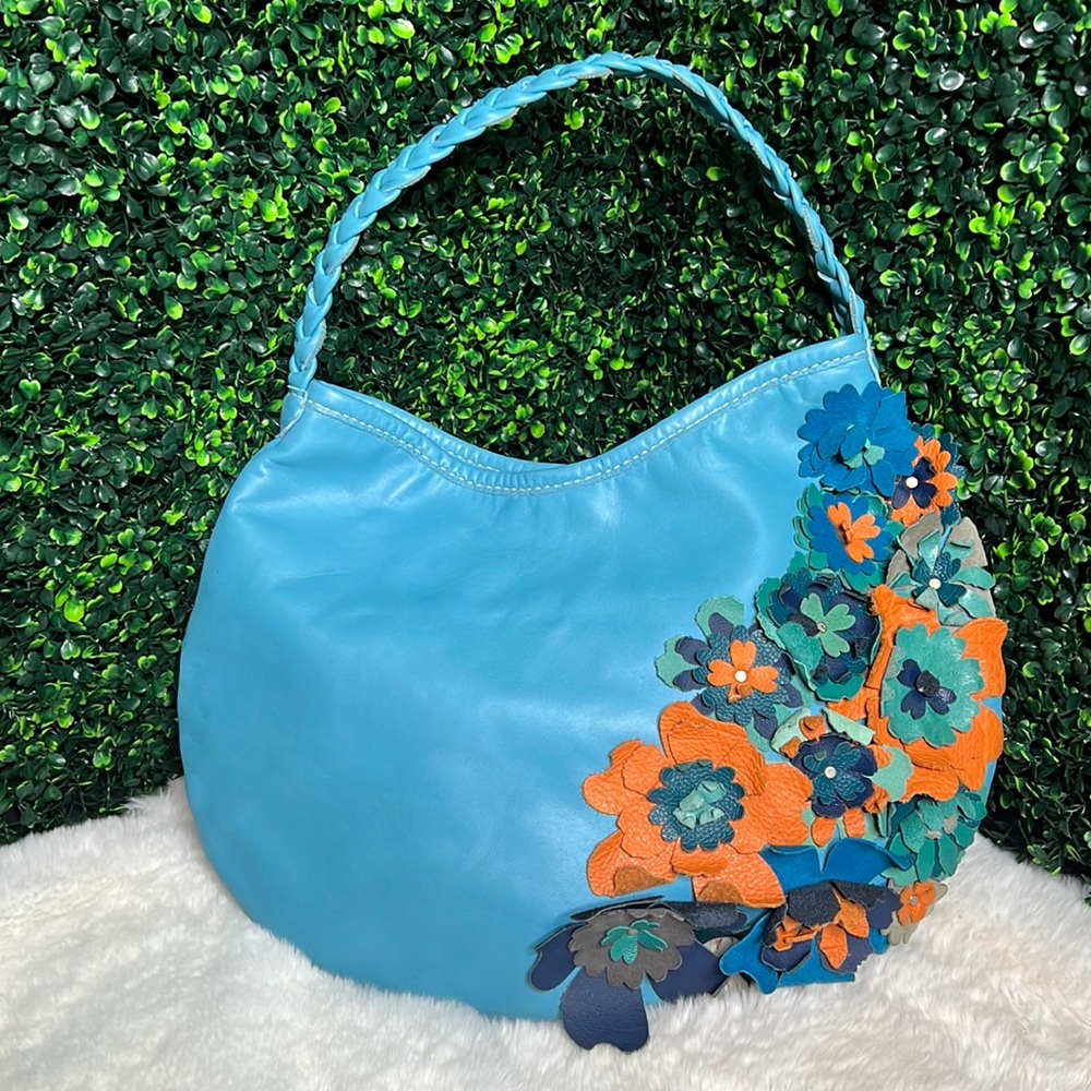 Stacy Leigh handcrafted leather Hobo purse leather flower details braide…